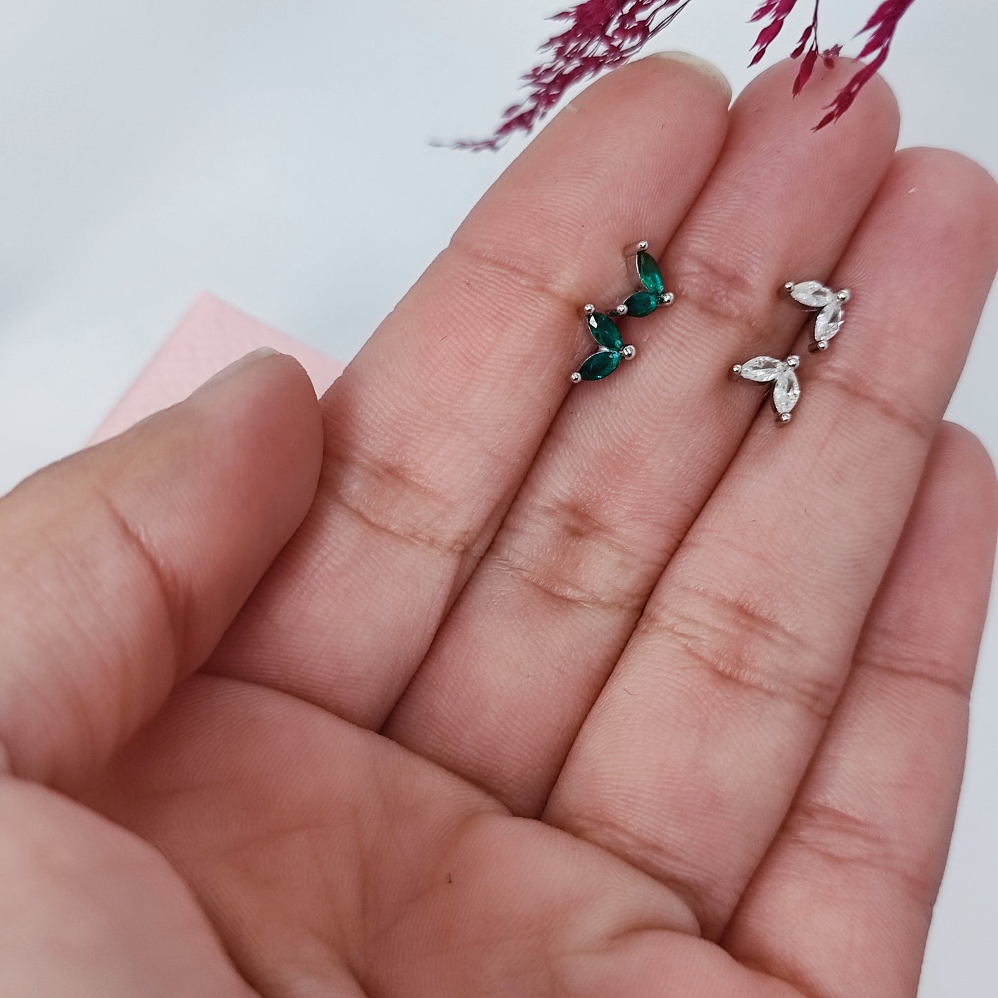 Aros con tope de plata y circonita
