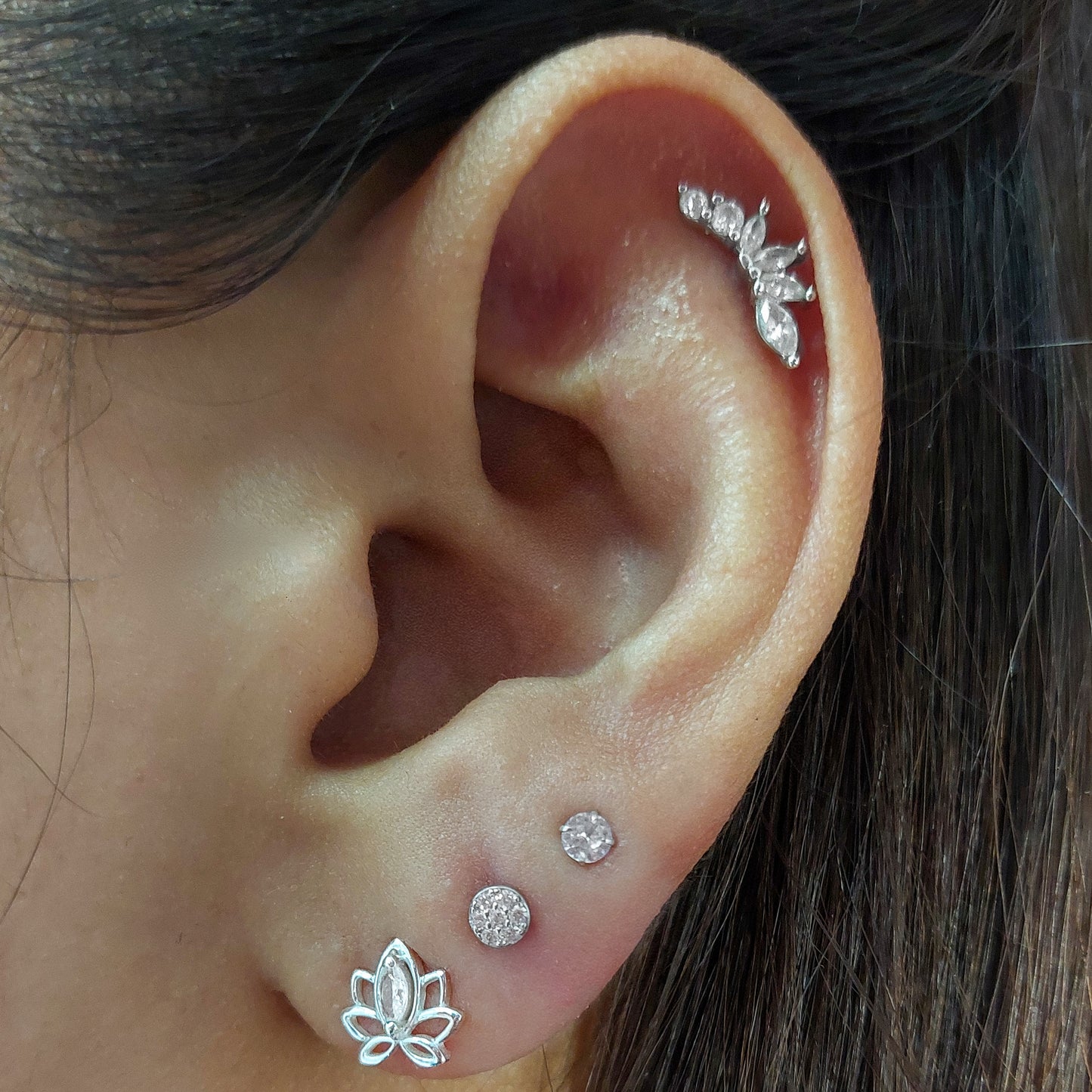 aros de plata flor de loto