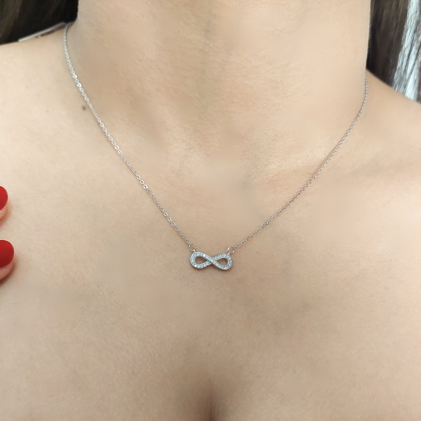 collar de plata infinito
