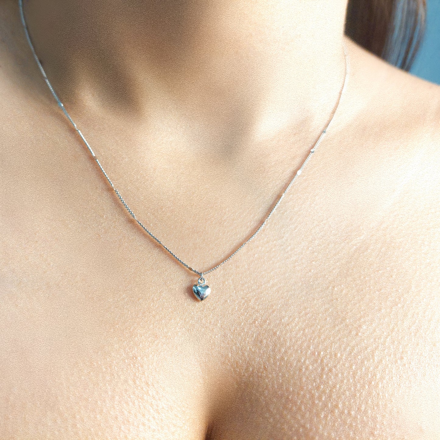 collar mini corazon de plata