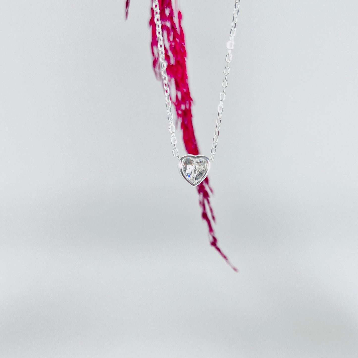 collar de plata punto de luz