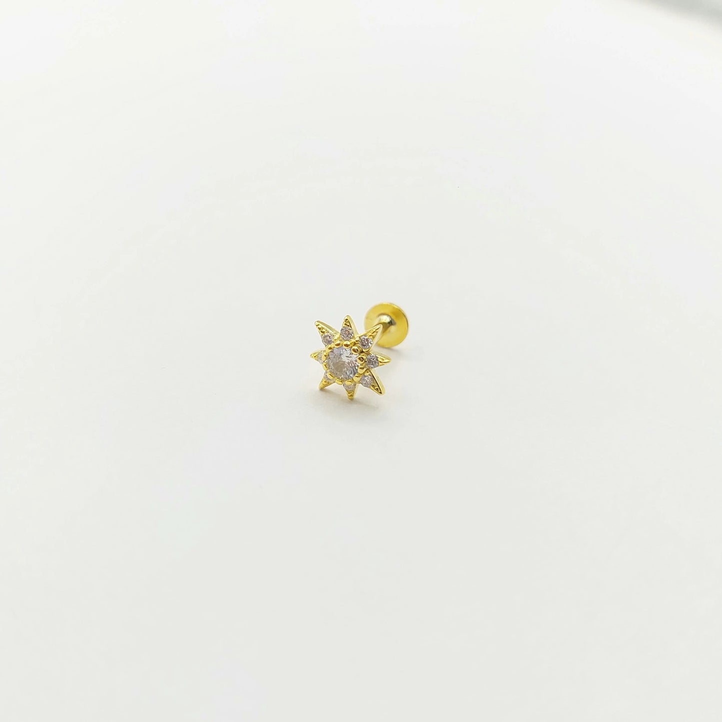 Piercing de plata con baño de oro 18k