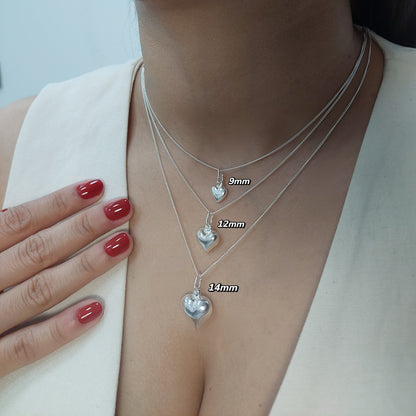 collar con diseño de corazon