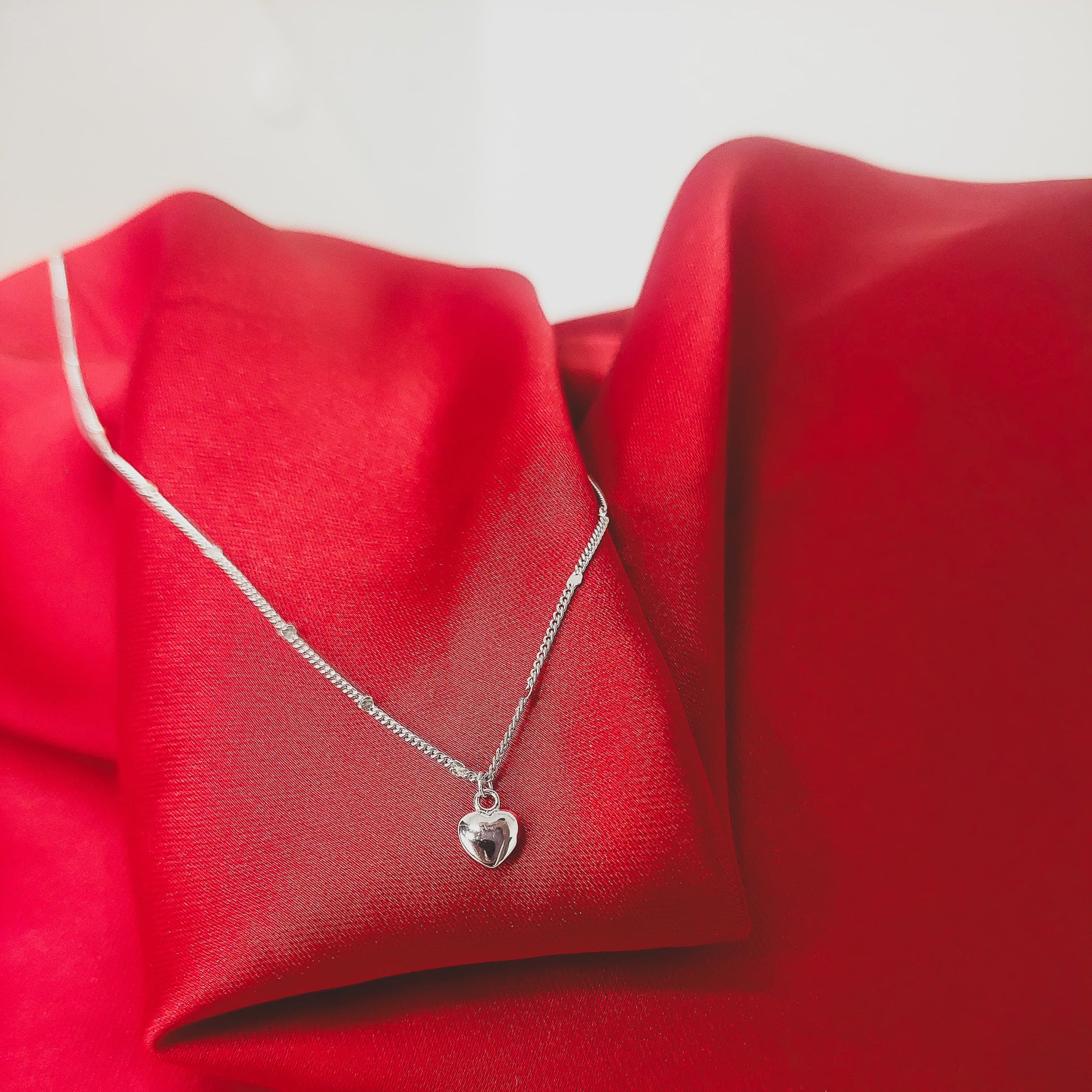 collar de plata corazon 